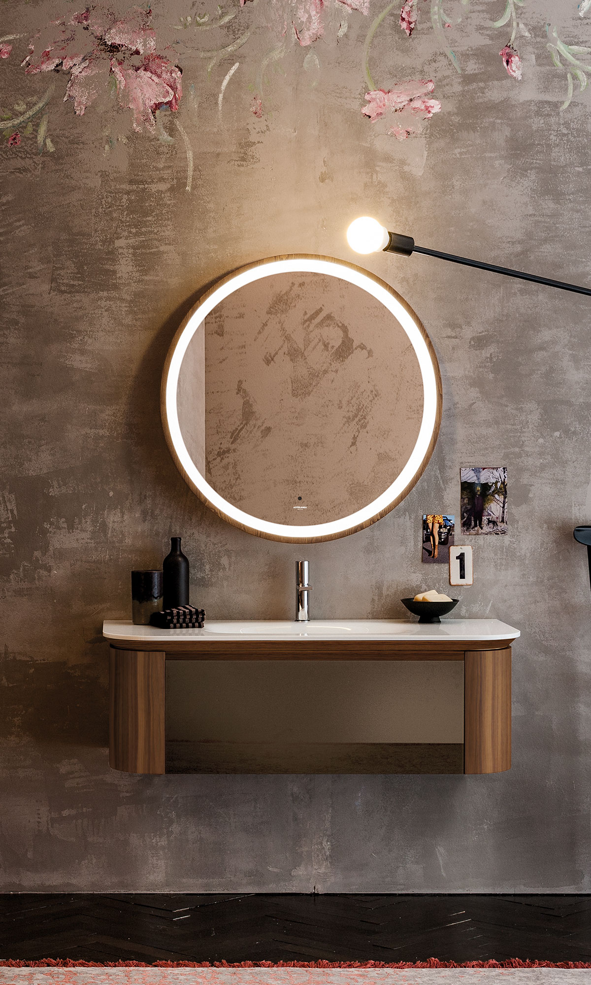 Artelinea Incanto collection | mirrors
