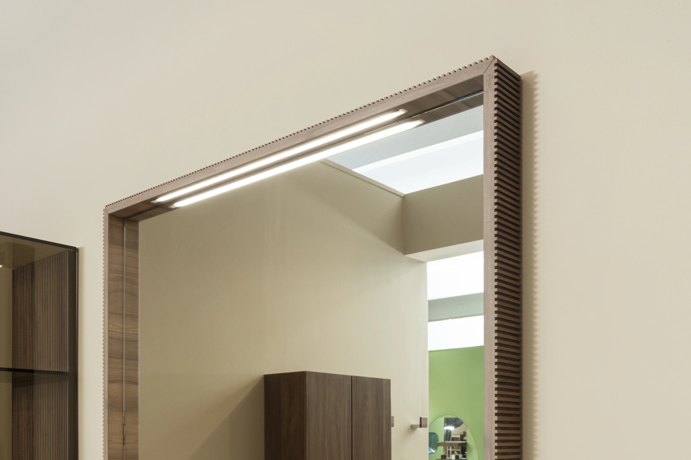 Mirrors Plissé System